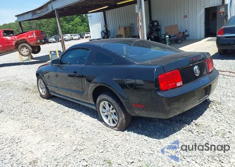 2008 Ford Mustang V6 Deluxe/V6 Premium from USA, damaged, VIN 1ZVHT80N285109141